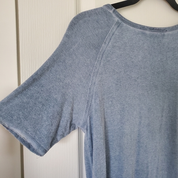 🍍Denim Blue colored Size Small Shirt - Picture 5 of 5